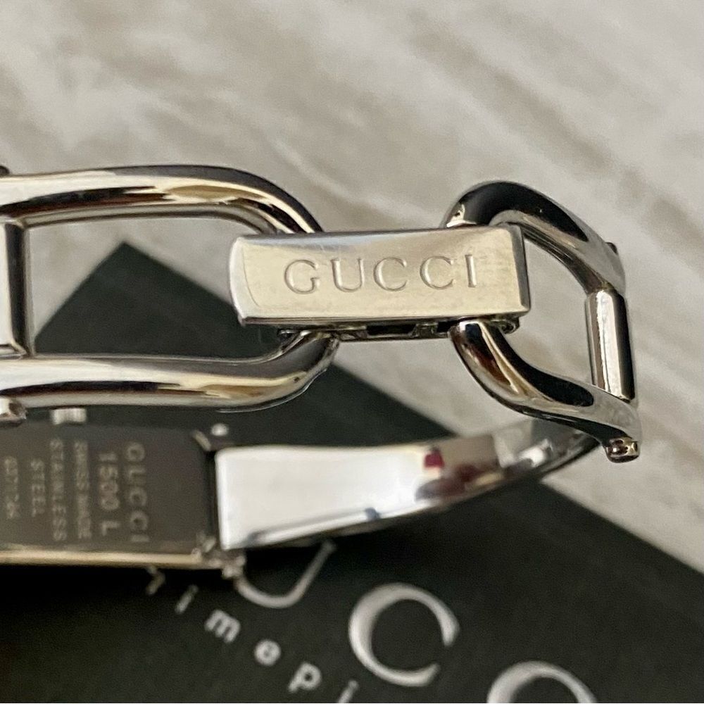 GUCCI Silver Black Dial 1500L Women’s Watch - Picture 6 of 16